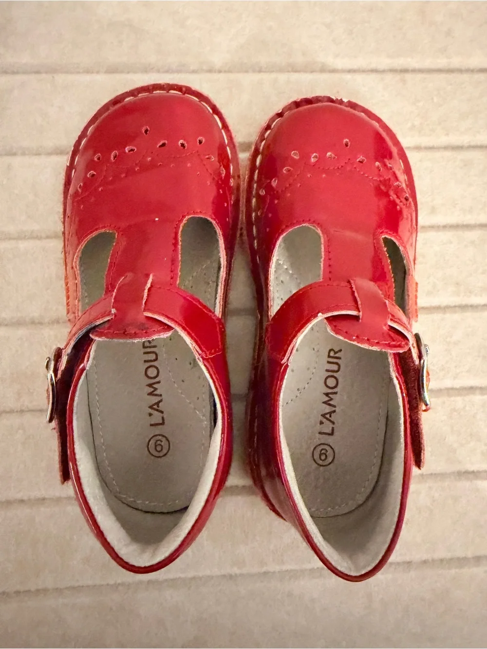 L'Amour Girls Red Patent Mary Jane Dress Shoes